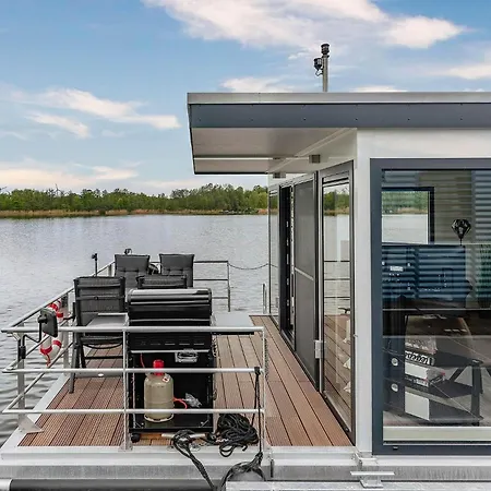 Floatinghouse Achat צדניק